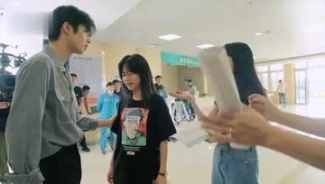 娱乐吃瓜记者